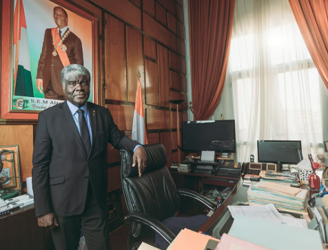 PM Robert BEUGRÉ MAMBÉ